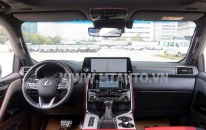 Xe Lexus LX 600 F-Sport 2024