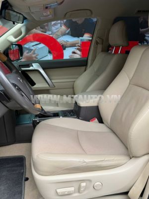 Xe Toyota Prado VX 2.7L 2021