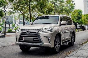 Xe Lexus LX 570 2019