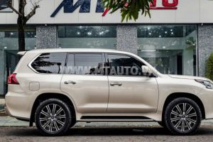 Xe Lexus LX 570 2019