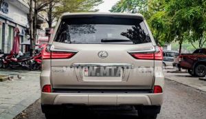 Xe Lexus LX 570 2019