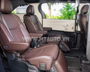 Xe Toyota Sienna Platinum 2.5 AT 2021