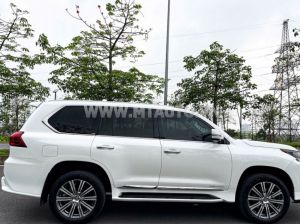 Xe Lexus LX 570 Super Sport 2016