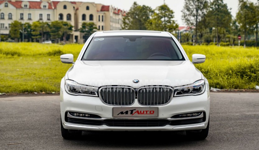 BMW 7 Series 730Li 2019