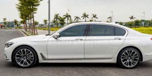 Xe BMW 7 Series 730Li 2019