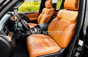 Xe Lexus LX 570 2021
