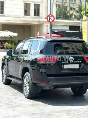 Xe Toyota Land Cruiser 3.5 V6 2024