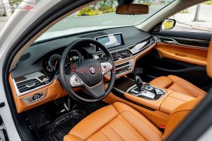 Xe BMW 7 Series 730Li 2018