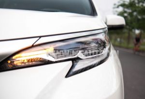 Xe Toyota Sienna Platinum 2.5 AT 2021