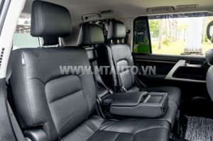 Xe Toyota Land Cruiser 4.6 V8 2019