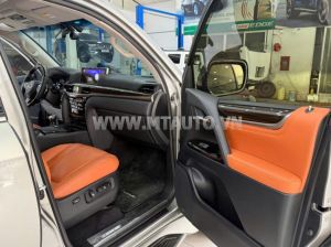 Xe Lexus LX 570 2016