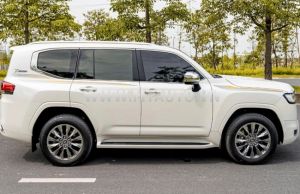 Xe Toyota Land Cruiser VXR 3.5 V6 2021
