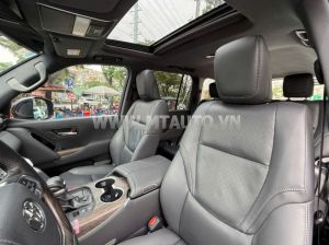 Xe Toyota Land Cruiser 3.5 V6 2024