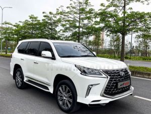 Xe Lexus LX 570 Super Sport 2016