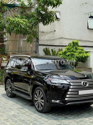 Xe Lexus LX 600 Urban 2023