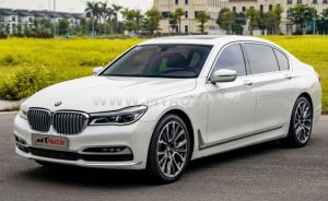 Xe BMW 7 Series 730Li 2019