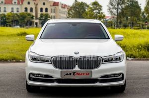 Xe BMW 7 Series 730Li 2019