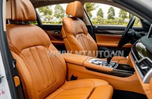 Xe BMW 7 Series 730Li 2019