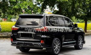 Xe Lexus LX 570 2021