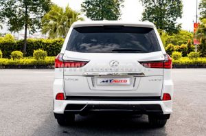 Xe Lexus LX 570 2021
