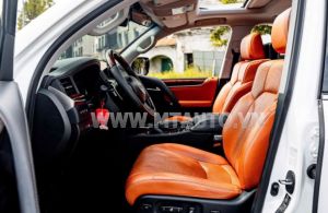 Xe Lexus LX 570 2021