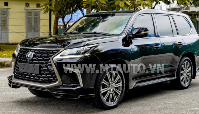 LX 570 2016