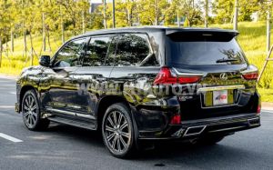 Xe Lexus LX 570 Super Sport 2018