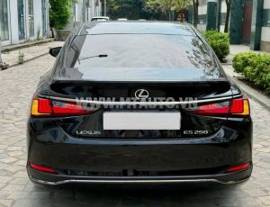 Xe Lexus ES 250 F Sport 2022