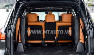 Xe Lexus LX 570 2021