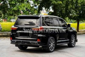 Xe Lexus LX 570 2021