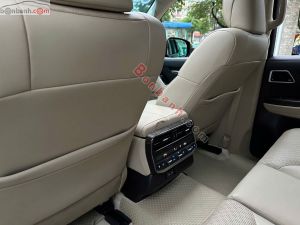 Xe Toyota Land Cruiser 3.5 V6 2023