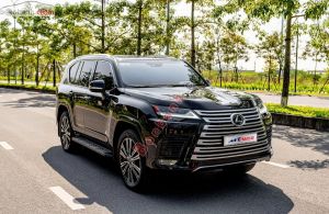 Xe Lexus LX 600 Urban 2024