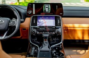 Xe Lexus LX 600 Urban 2024