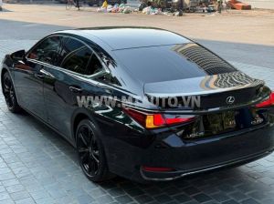 Xe Lexus ES 250 F Sport 2022