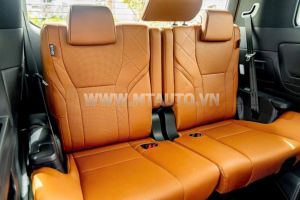 Xe Toyota Alphard HEV 2.5 AT 2025