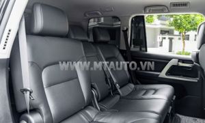 Xe Toyota Land Cruiser 5.7 V8 2019