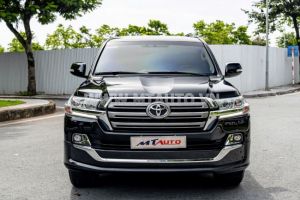Xe Toyota Land Cruiser 5.7 V8 2019