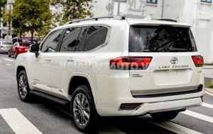 Xe Toyota Land Cruiser 3.5 V6 2025