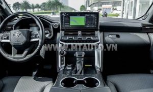 Xe Toyota Land Cruiser 3.5 V6 2025