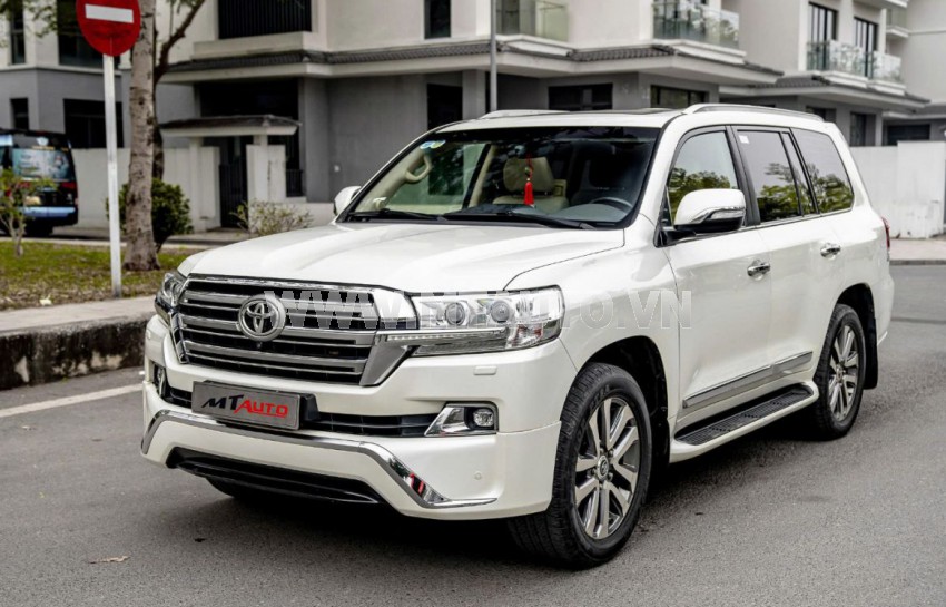 Toyota Land Cruiser VX.R 4.6 V8 2018