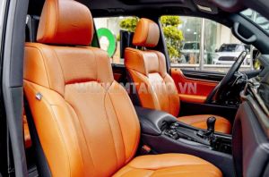 Xe Lexus LX 570 2019