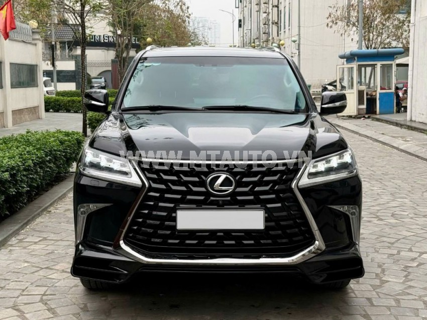 Lexus LX 570 2021