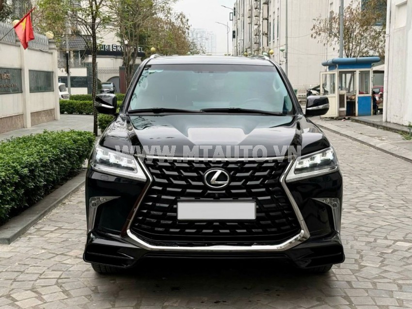 Lexus LX 570 2021