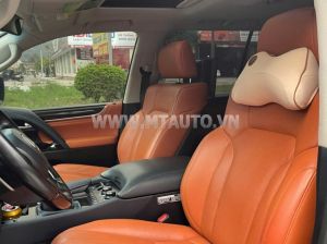 Xe Lexus LX 570 2021