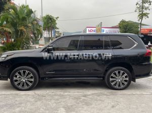 Xe Lexus LX 570 2021