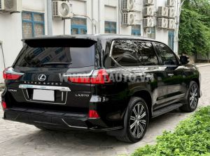 Xe Lexus LX 570 2021