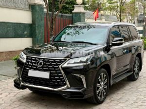 Xe Lexus LX 570 2021