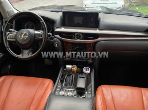 Xe Lexus LX 570 2021