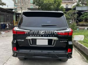 Xe Lexus LX 570 2021