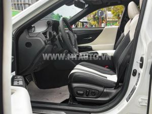 Xe Lexus ES 250 F Sport 2022